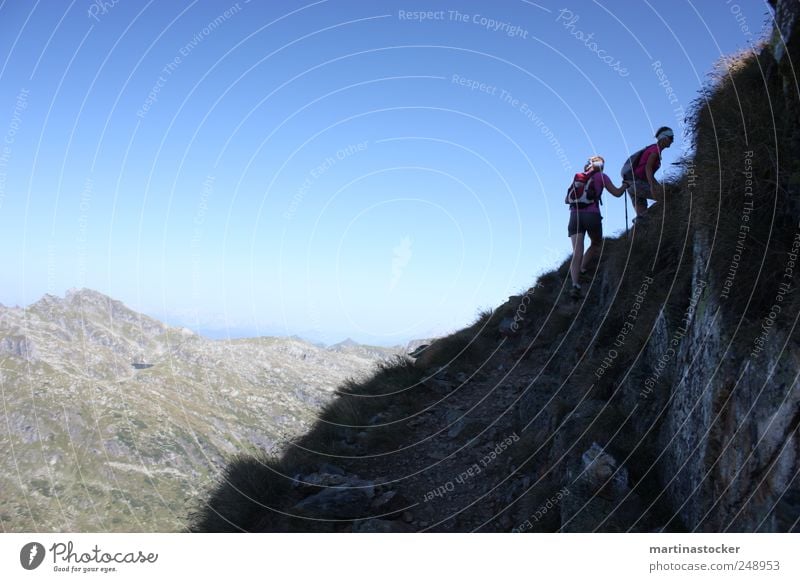 look the sun it's cumt.. Trip Far-off places Freedom Summer Sports Hiking 2 Human being Environment Nature Landscape Cloudless sky Beautiful weather Grass