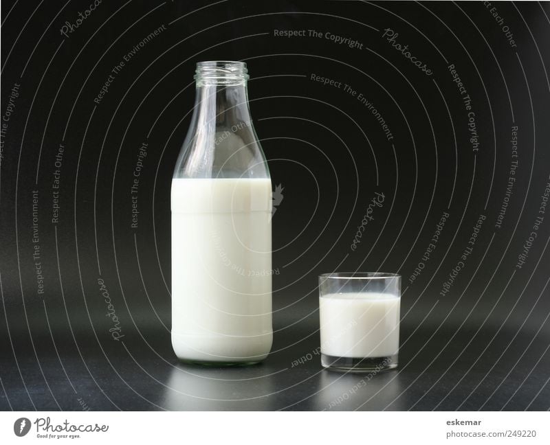 milk Food Organic produce Beverage Milk Frosted glass Milk bottle Bottle Glass Esthetic Simple Healthy Black White Subdued colour Deserted Copy Space left