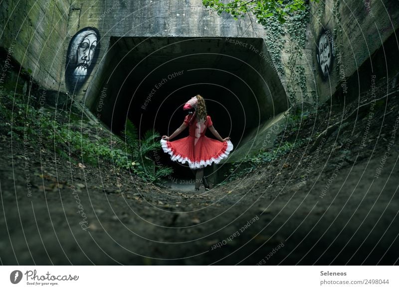 hello world Carnival Hallowe'en Human being Feminine 1 Tunnel Dress Creepy Graffiti Monster Colour photo Subdued colour Exterior shot