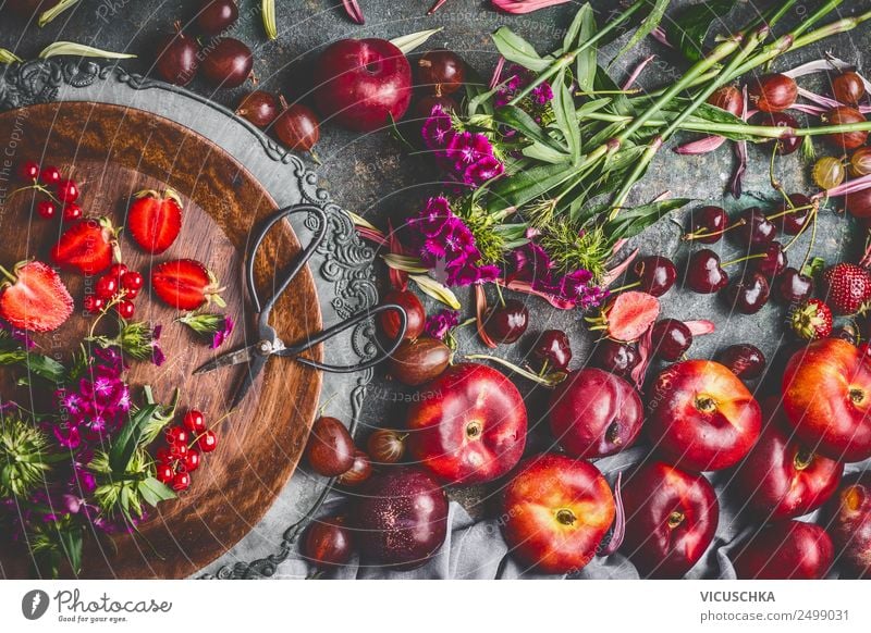 Berries, peaches and flowers from the garden on a retro table Food Fruit Nutrition Breakfast Organic produce Vegetarian diet Plate Style Design Healthy Eating