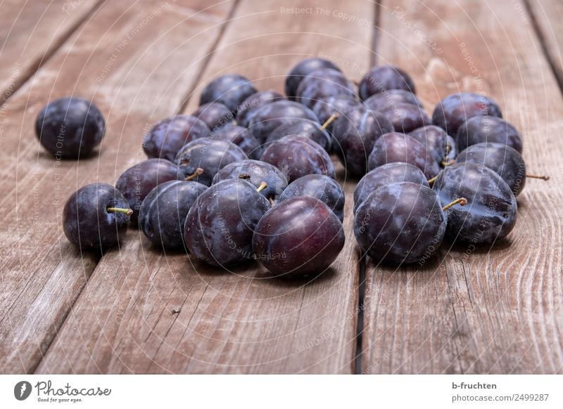 Damask plums Food Fruit Organic produce Vegetarian diet Wood Fresh Healthy To enjoy Plum Lie Distributed Mature Harvest Colour photo Interior shot Deserted