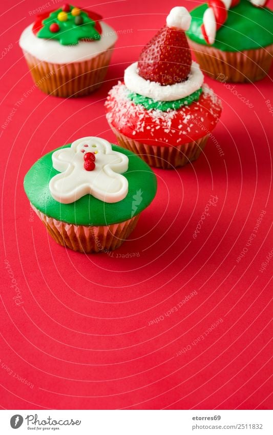 Chirstmas cupcakes Food Fruit Dessert Candy Winter Christmas & Advent Hat Good Sweet Green Red Food photograph Cupcake Muffin Santa Claus Baked goods Tasty