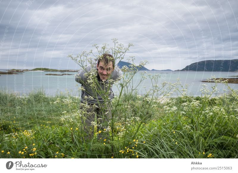 Through the flower Education Academic studies Study University & College student Educational trip Young man Youth (Young adults) 1 Human being Nature Summer