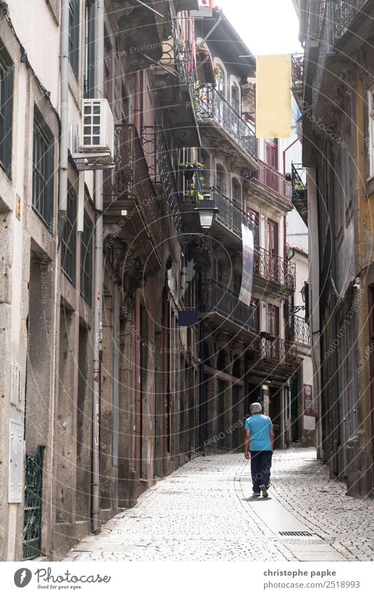 walkthrough Vacation & Travel City trip Male senior Man 1 Human being Porto Town Downtown Old town House (Residential Structure) Building Wall (barrier)