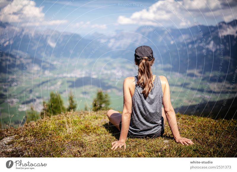 outlook Well-being Contentment Relaxation Calm Summer vacation Mountain Hiking Feminine Woman Adults Vantage point Peak Cap To enjoy reward Mountaineering