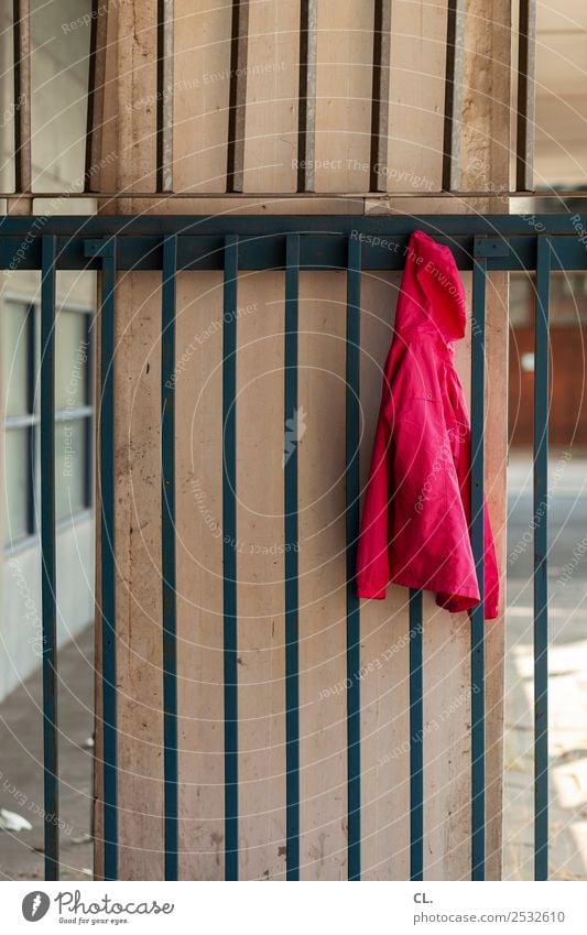 hanging jacket School School building Schoolyard Deserted Wall (barrier) Wall (building) Fashion Clothing Jacket Hooded jacket Hooded (clothing) Grating Fence