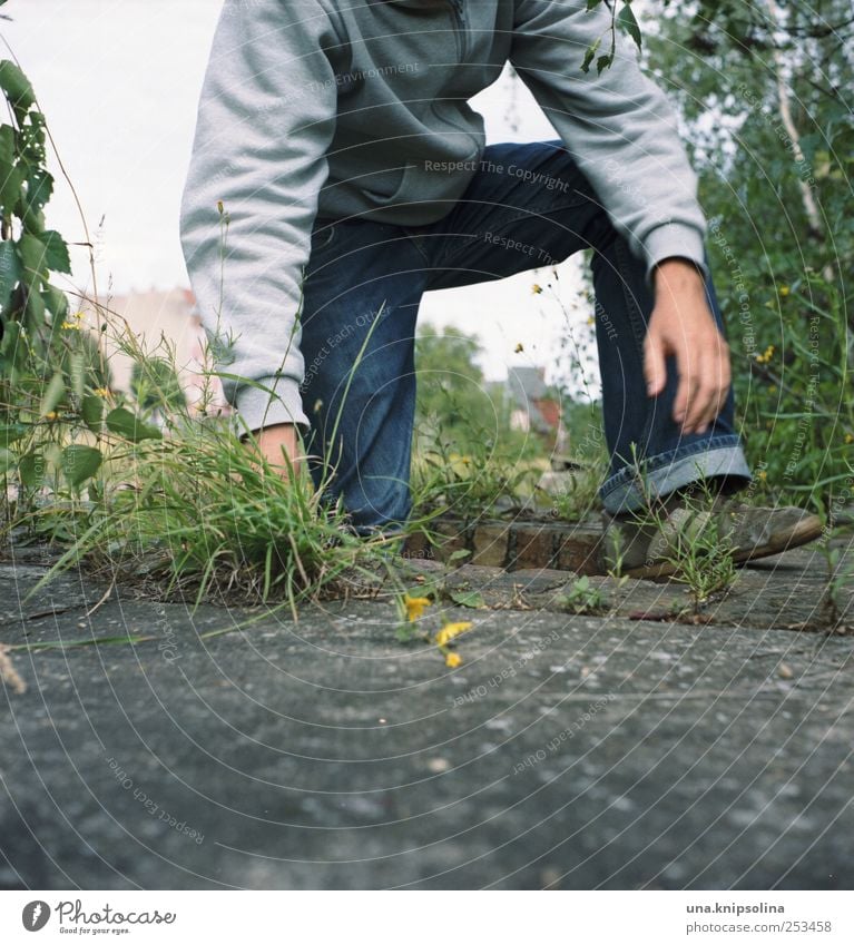 underground IV Masculine Young man Youth (Young adults) Man Adults 1 Human being 18 - 30 years Environment Nature Plant Grass Industrial plant Ruin Stone