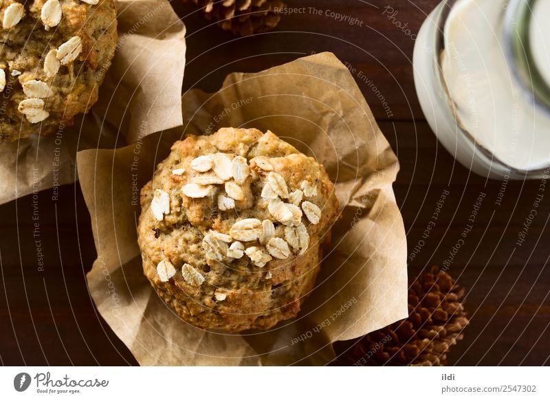 Apple and Oatmeal Muffin Bread Breakfast Fresh food Baking oatmeal grain Cereal Home-made Baked goods cake sweet Snack healthy seasonal fall American quickbread