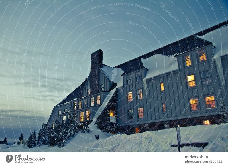 Timberline Lodge mt. hood Oregon USA House (Residential Structure) Hut Manmade structures Building Architecture Window Tourist Attraction Stone Wood Beautiful