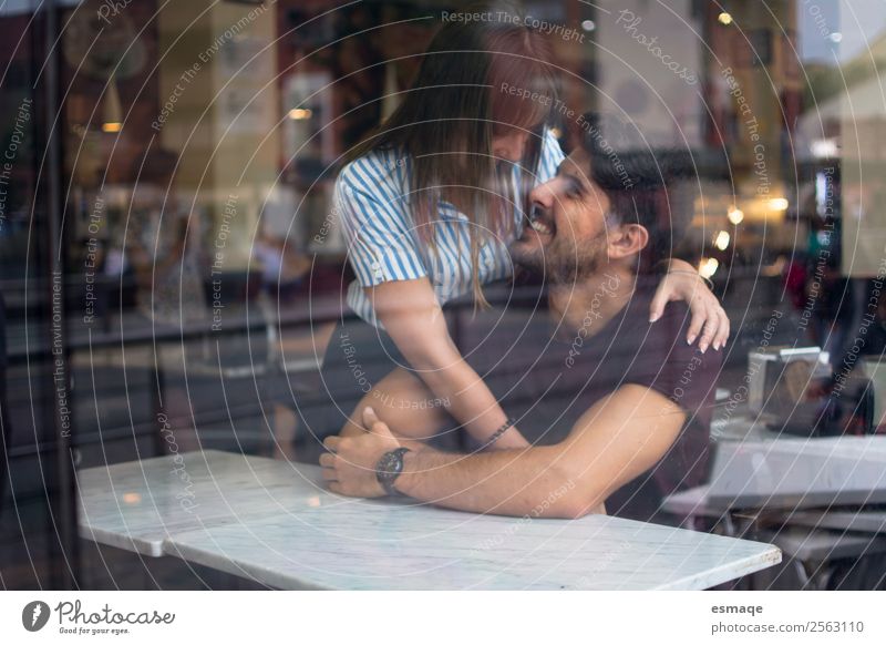 Couple in a coffe shop Lifestyle Joy Vacation & Travel Tourism Night life Restaurant Valentine's Day Family & Relations 2 Human being Observe To enjoy Smiling