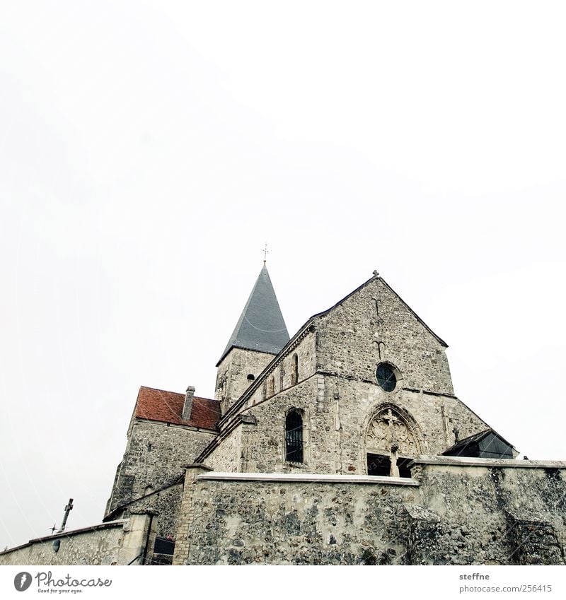 Christmas mass sacy Champagne France Village Old town Deserted Church Manmade structures Wall (barrier) Wall (building) Religion and faith Romanesque Historic