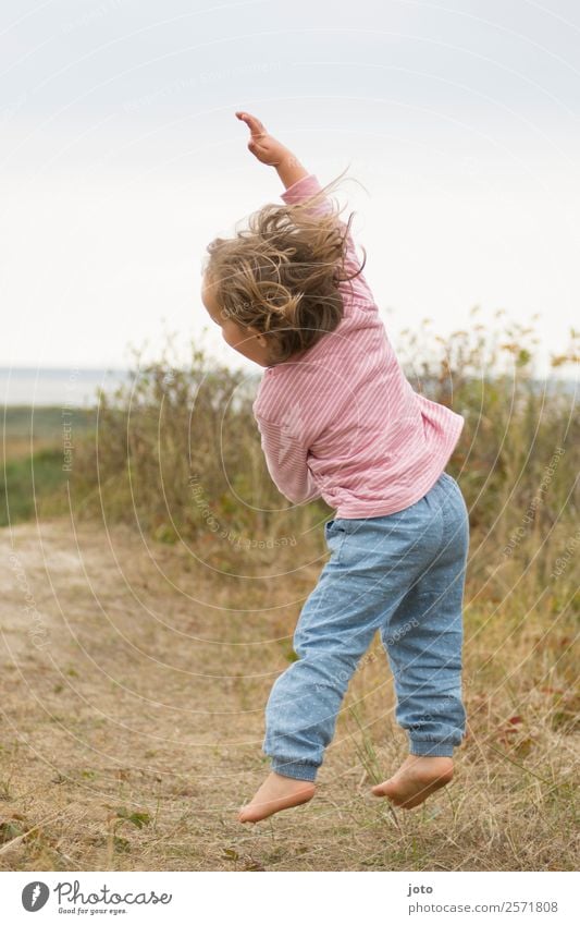 Sooooo high! Joy Healthy Well-being Vacation & Travel Trip Freedom Summer Child Toddler Girl Infancy 1 Human being 1 - 3 years Nature Movement Fitness Flying