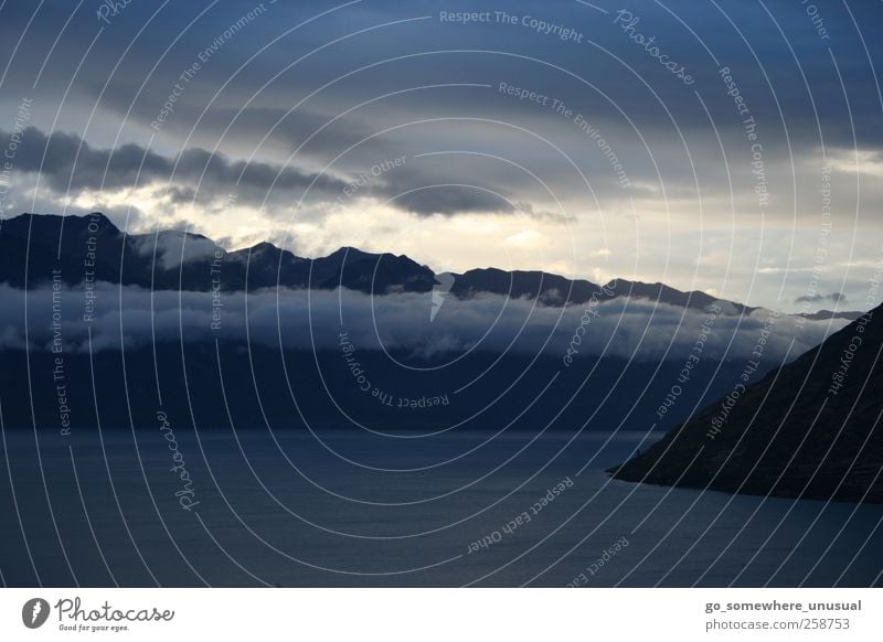 impressed by a new day in Aotearoa (New Zealand) Landscape Water Sky Clouds Sunrise Sunset Mountain New Zealand Alps Island Lake wakatipu Queenstown