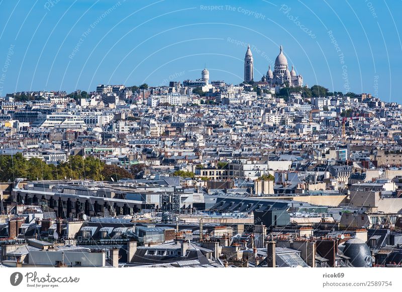 View of the Basilica Sacre-Coeur in Paris, France Relaxation Vacation & Travel Tourism City trip House (Residential Structure) Clouds Autumn Town Capital city