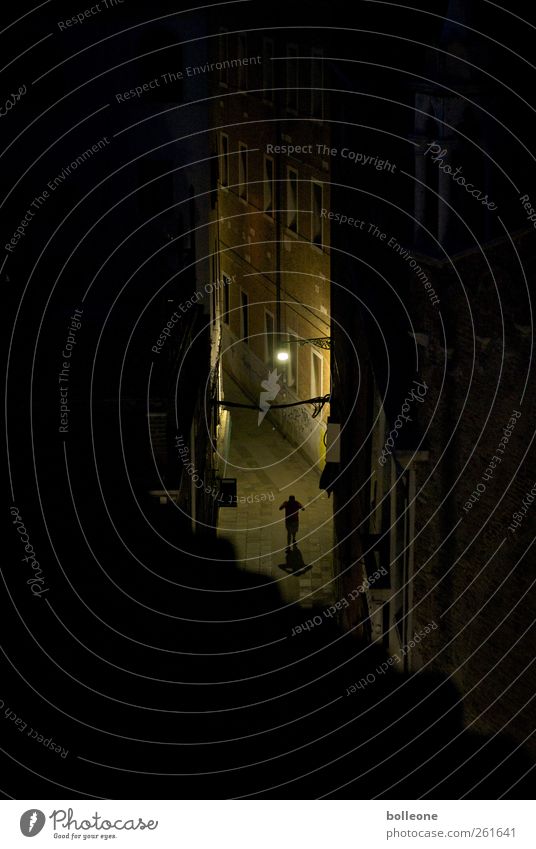 In the alleys of Venice Human being Masculine Man Adults 1 Italy Town Old town House (Residential Structure) Wall (barrier) Wall (building) Window Door Roof