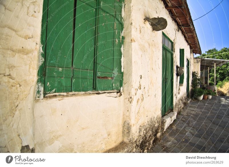 holiday home Village Fishing village House (Residential Structure) Building Wall (barrier) Wall (building) Facade Window Door Green Crete Mediterranean