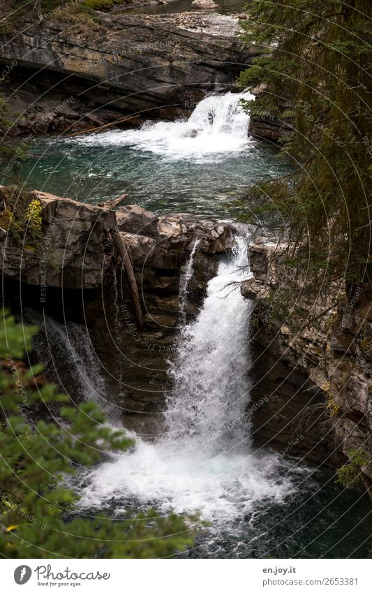 gradually Vacation & Travel Nature Landscape Elements Water Rock Waterfall Climate Sustainability Environment Environmental protection Canada North America