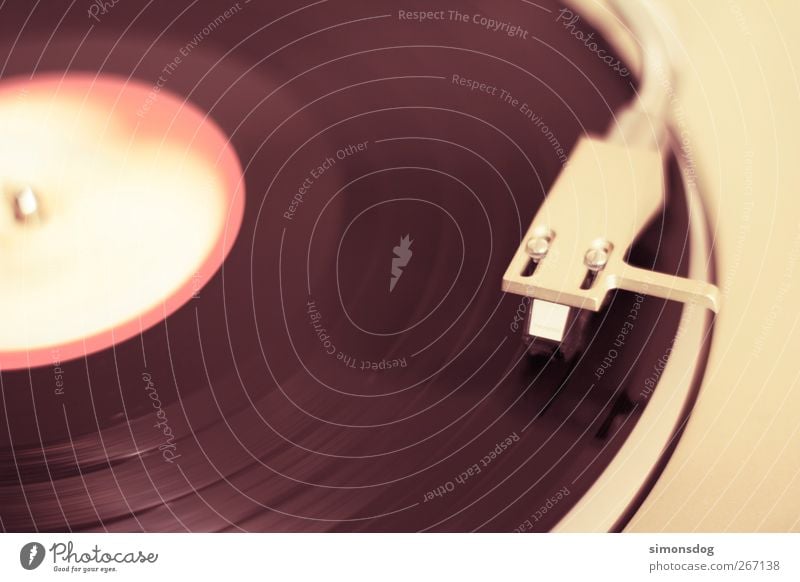 the ?, side 2 Music Listen to music Record Rotate Listening Old Retro Emotions Moody Quality Record player Pick-up head Turntable Music history Rock'n'Roll