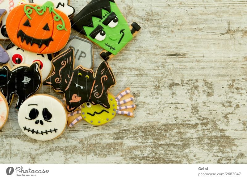 Halloween cookies with different shapes Dessert Joy Decoration Table Feasts & Celebrations Hallowe'en Autumn Cat Spider Smiling Creepy Delicious Black White