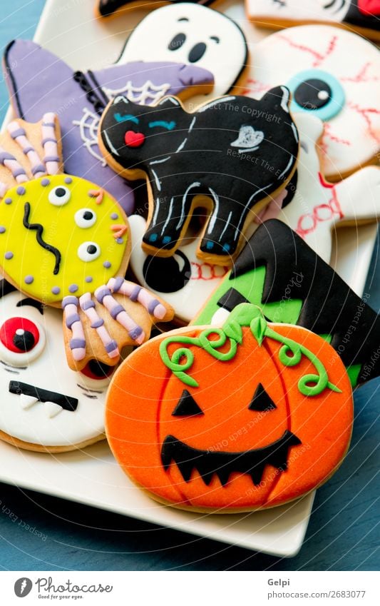 Halloween cookies with different shapes Dessert Plate Joy Face Decoration Table Feasts & Celebrations Hallowe'en Autumn Cat Spider Wood Creepy Delicious Black