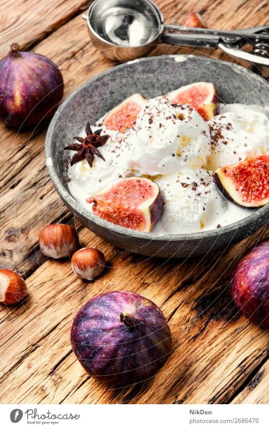 summer ice cream with figs dessert sweet fruit gourmet vanilla hazelnut frozen delicious icecream spoon cold appetizer creamy juicy purple yummy sundae