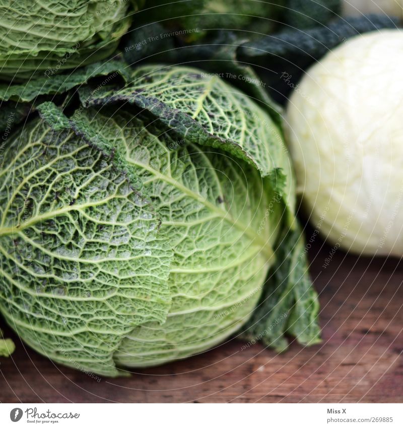 savoy cabbage Food Vegetable Nutrition Organic produce Vegetarian diet Green Savoy cabbage Farmer's market Market stall Vegetable market Greengrocer Cabbage