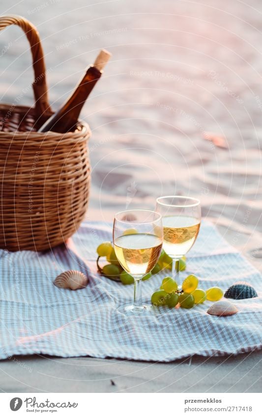 Two wine glasses, grapes, wicker basket on beach Fruit Beverage Alcoholic drinks Wine Champagne Bottle Champagne glass Beautiful Relaxation Vacation & Travel