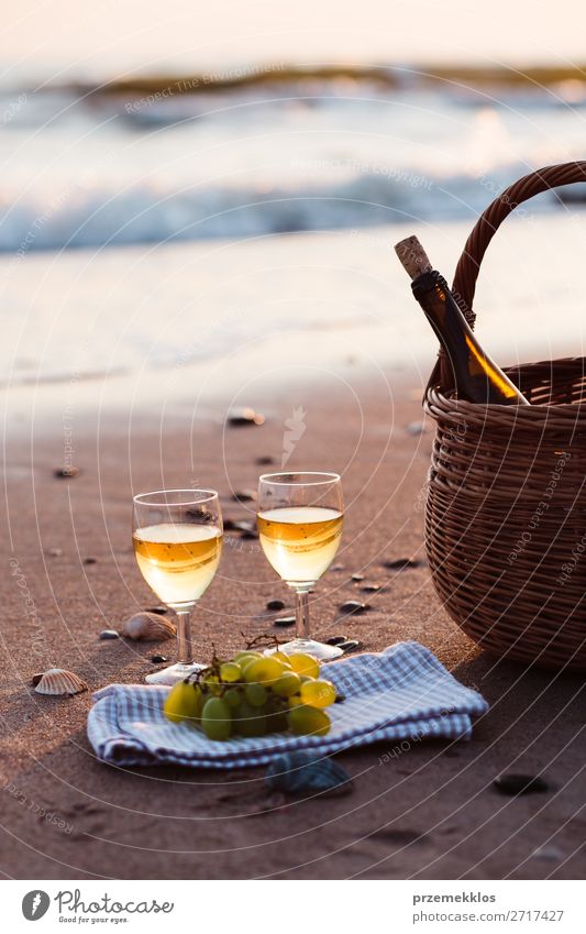 Two wine glasses, grapes, wicker basket on beach Fruit Beverage Alcoholic drinks Wine Champagne Bottle Champagne glass Beautiful Relaxation Vacation & Travel