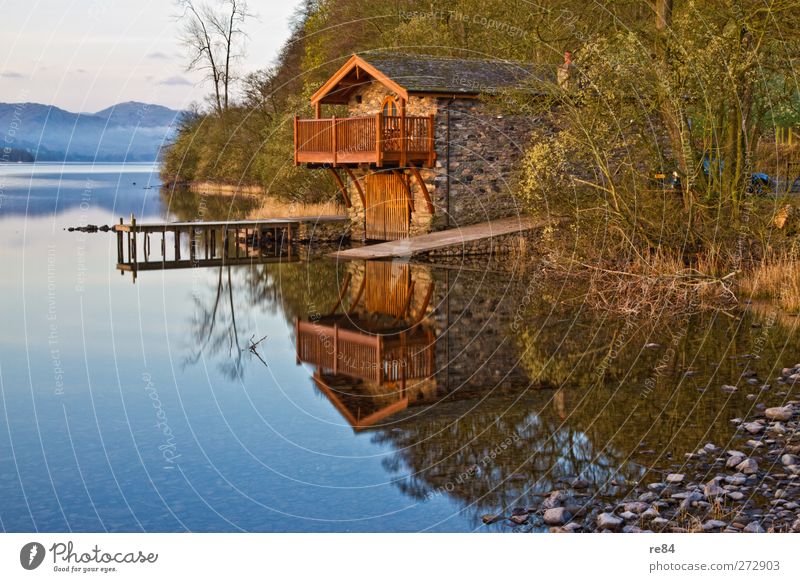 Awakening in the morning Environment Nature Landscape Water Fog Hill Lakeside Fjord To enjoy Boathouse Watercraft Calm Stationary Smoothness Surface of water