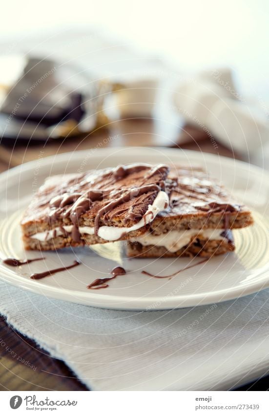 Marshmellow biscuits Dessert Candy Chocolate Cookie marshmellow Nutrition Plate Delicious Sweet Colour photo Interior shot Close-up Detail