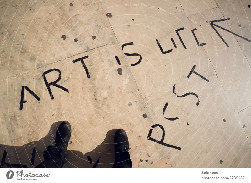 shush Human being Feet 1 Art Footwear Boots Sign Characters Graffiti Arrow Free Freedom Leisure and hobbies Joy Creativity Passion Colour photo Exterior shot