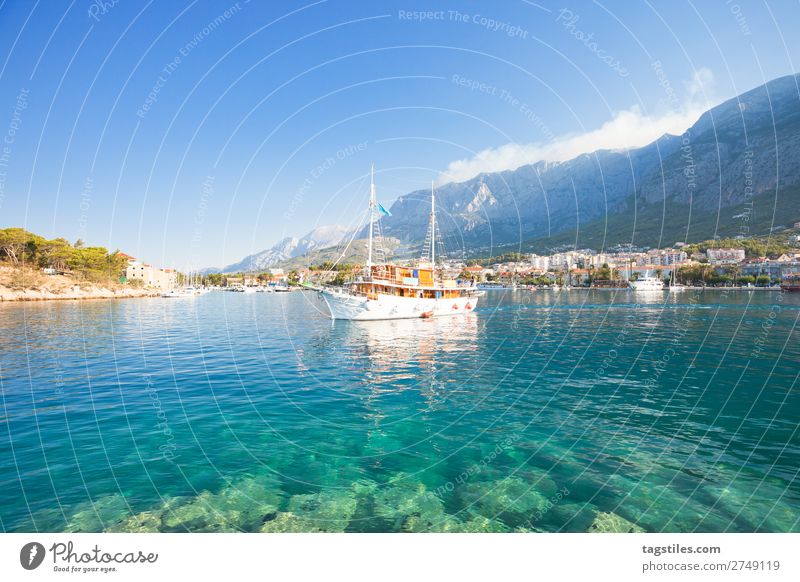 Makarska, Dalmatia, Croatia, Europe Adriatic Sea Bay Beach Coast Dreamily Fishing village Harbour Idyll Landscape Beautiful Mediterranean sea Mountain Nature