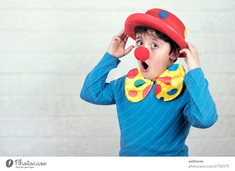 child with clown nose and hat Lifestyle Joy Feasts & Celebrations Carnival Hallowe'en Birthday Human being Masculine Child Infancy 1 8 - 13 years Theatre Circus