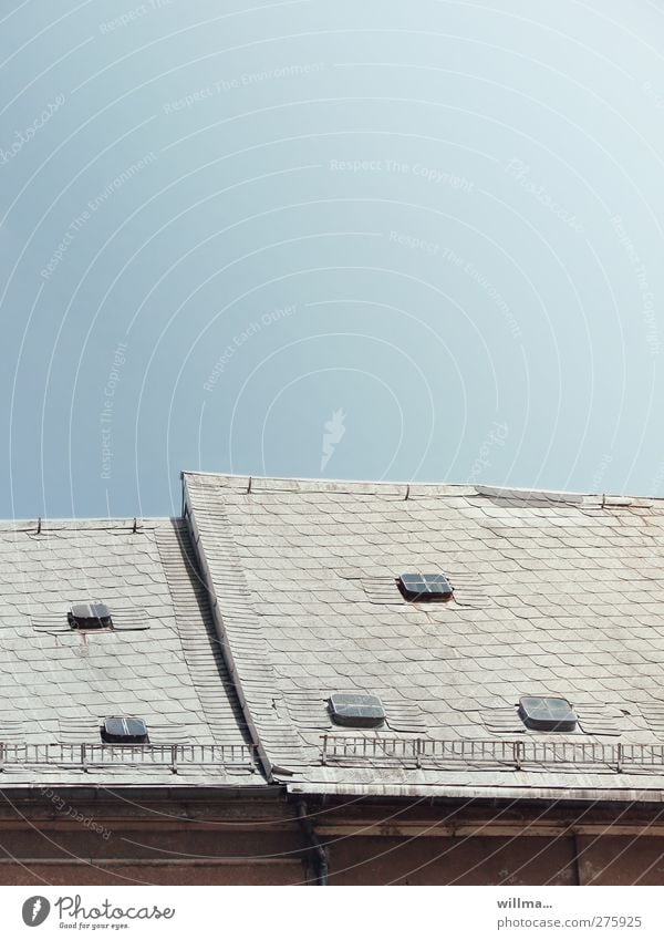 Saddle roof in the Reitbahnviertel ,-) Cloudless sky Town House (Residential Structure) Manmade structures Building Architecture Old building Roof Attic story