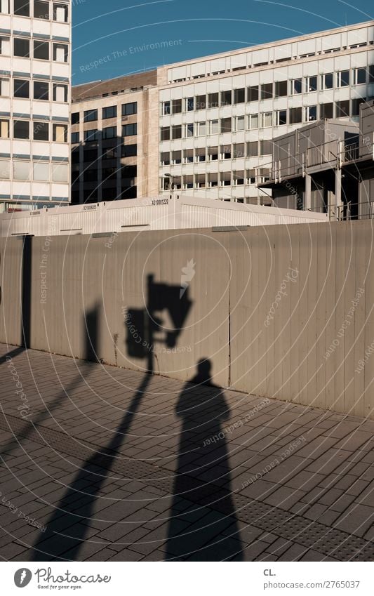 construction site in the city Construction site Human being Adults 1 Cloudless sky Beautiful weather Duesseldorf Town Downtown House (Residential Structure)