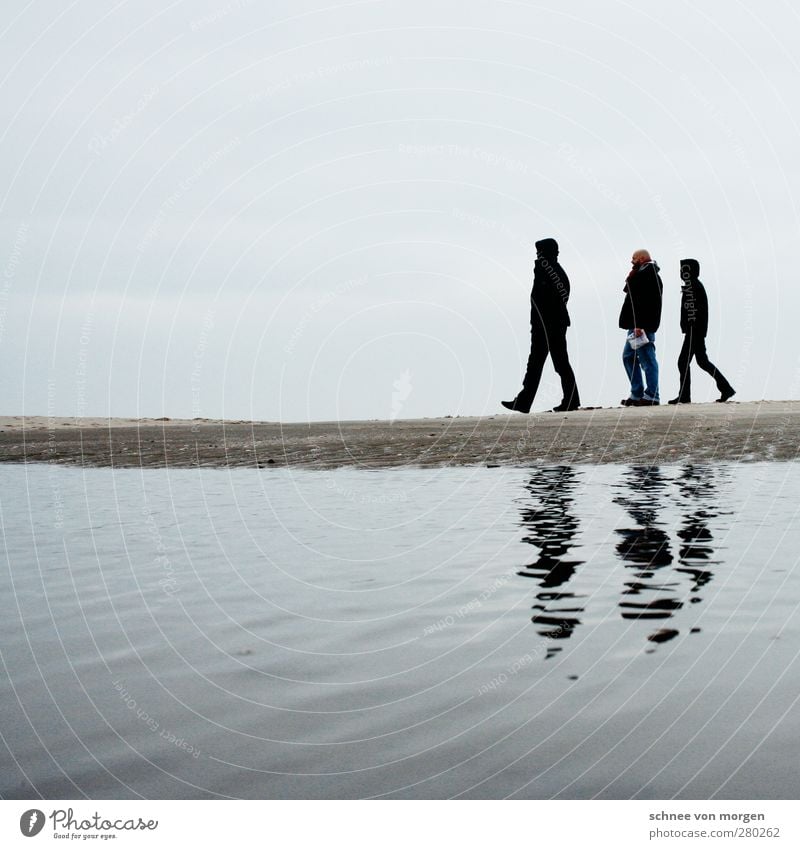 Together Human being Masculine Young man Youth (Young adults) Adults Body 3 Environment Nature Landscape Water Sky Cloudless sky Autumn Climate Weather Waves