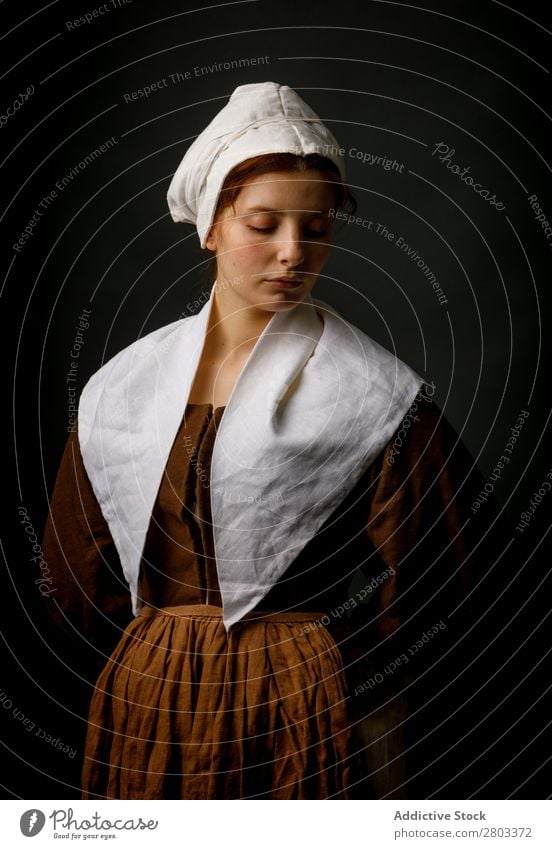 Medieval maid posing in studio medieval Woman Clothing historical Dress Costume maiden Car Hood Renaissance Vintage Retro peasant To enjoy Baroque Fantasy Hat