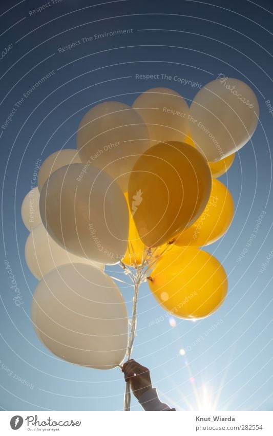 balloons Human being Hand 1 Balloon Sky Blue Yellow White Joie de vivre (Vitality) Colour photo Exterior shot Day Light Sunlight Sunbeam Back-light