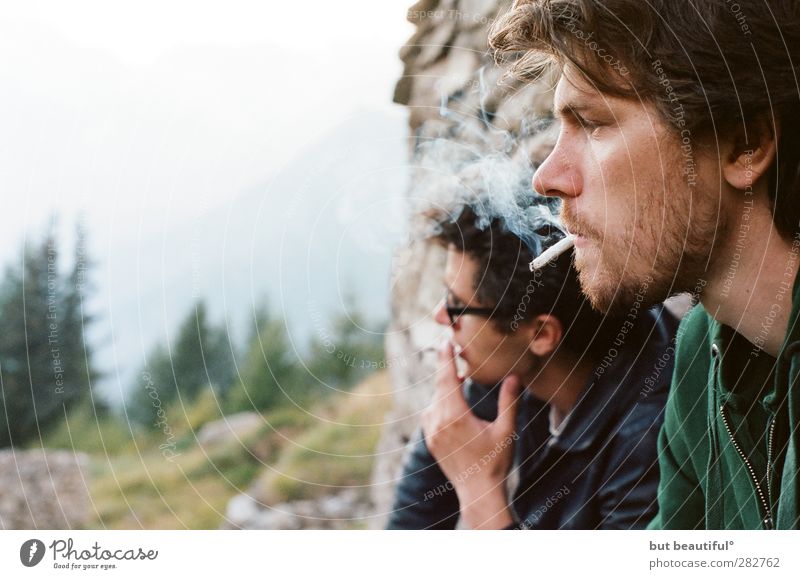 fresh air° Human being Masculine Young man Youth (Young adults) Head 2 18 - 30 years Adults To enjoy Colour photo Exterior shot Deep depth of field