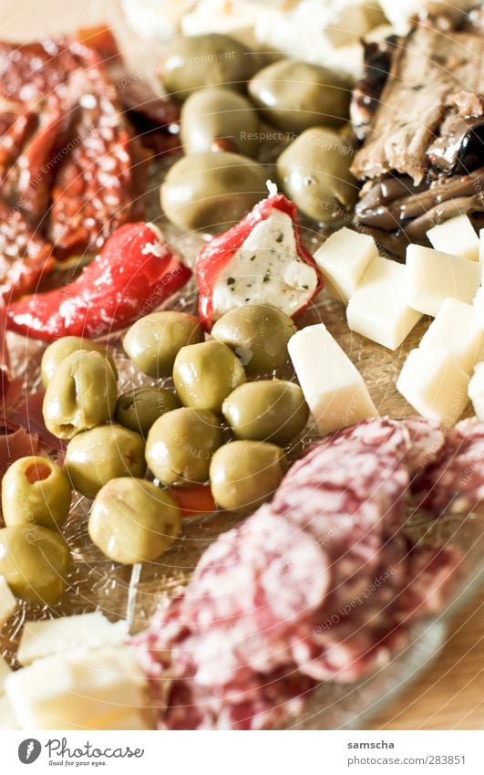 antipasti Food Meat Sausage Cheese Nutrition Eating Dinner Buffet Brunch Finger food Italian Food Kitchen Antipasti antipasto Olive Salami Aubergine Cooking oil