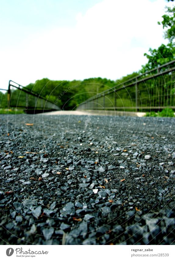 i´m on ma way !! Blur Bridge Gravel