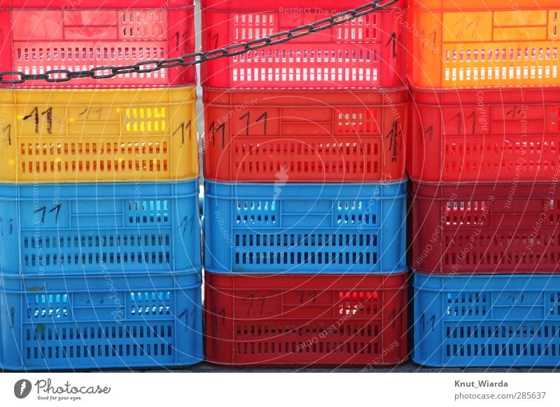 Colorful boxes Trade Plastic Blue Multicoloured Yellow Red Chain Crate Fish bin vegetable crates safekeeping Stack Colour photo Exterior shot Deserted Day