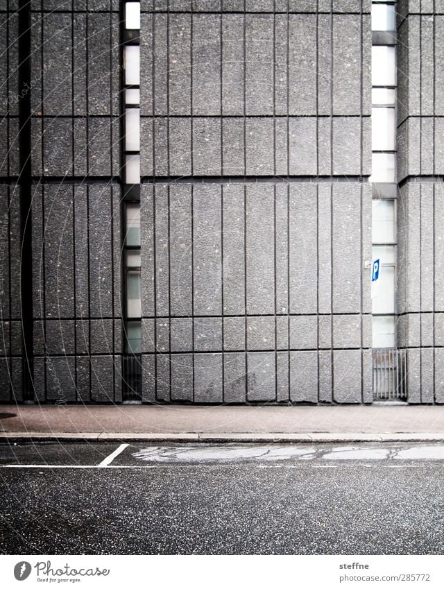 Around the World Oslo Norway Town Wall (barrier) Wall (building) Facade Modern Gloomy Concrete Black & white photo Exterior shot