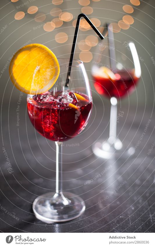 Spanish Sangria sangria Wine Red Punch Juice Drinking Glass Cocktail Fruit Home-made Alcoholic drinks Food Fresh Beverage Cold Sweet Orange Lemon Summer