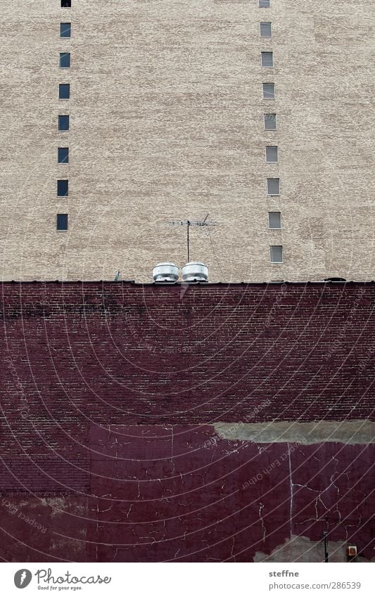 nothing to gloss over St. Louis USA Town Outskirts House (Residential Structure) Wall (barrier) Wall (building) Facade Window Gloomy Shabby Brick construction