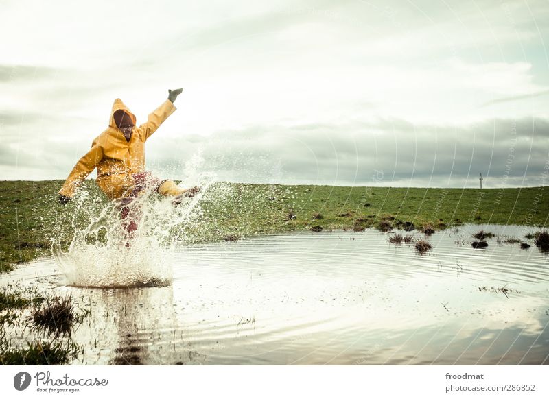 black friday - splish splash Joy Human being Masculine Young man Youth (Young adults) Man Adults 1 Nature Water Drops of water Sky Storm clouds Autumn Winter