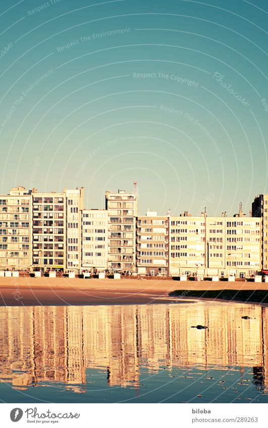 Snnenuntergang at the North Sea Small Town Outskirts Skyline Populated House (Residential Structure) High-rise Blue Brown Gold Middelkerke Belgium Europe Beach