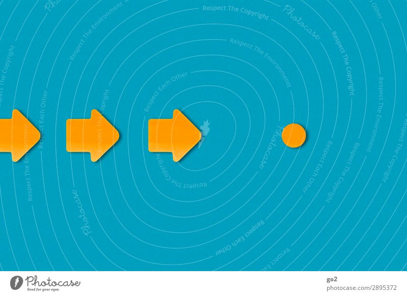 landmark Sign Signs and labeling Signage Warning sign Arrow Circle Esthetic Simple Blue Orange Accuracy Problem solving Planning Precision Emphasis