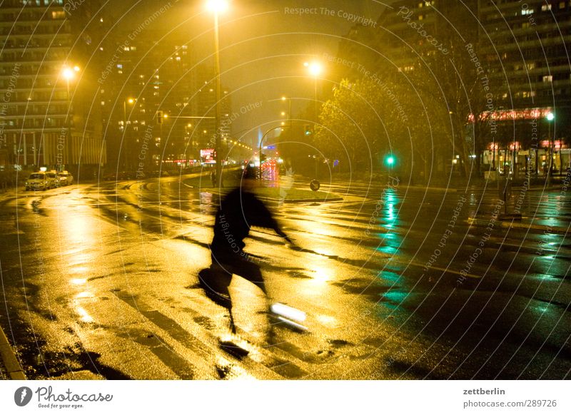 cyclists Cycling Town Downtown Pedestrian precinct House (Residential Structure) Manmade structures Building Architecture Transport Means of transport