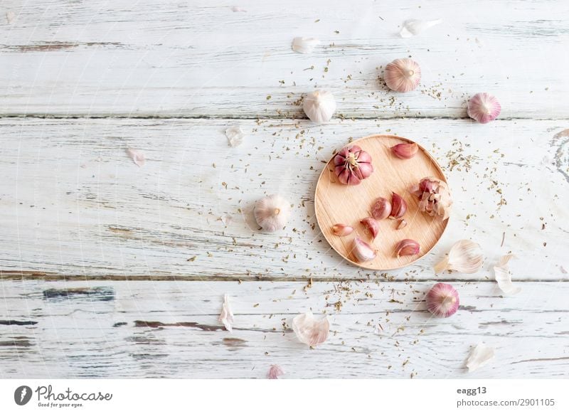 View of several heads of garlic, prepared for cooking Food Vegetable Herbs and spices Nutrition Eating Vegetarian diet Diet Life Kitchen Nature Plant Fresh